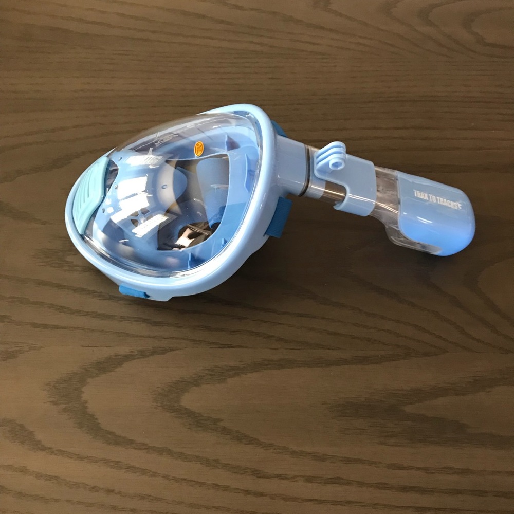 Trax to Tracks juniors full face snorkel Brand New